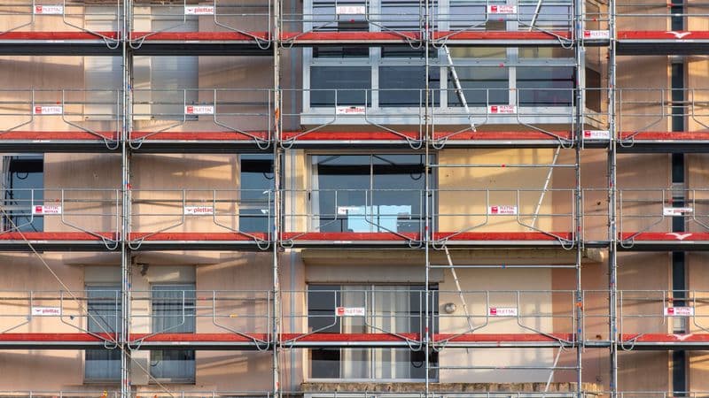 McLaren's Ebury Estate Rebuild Gains Approval for Phase 2
